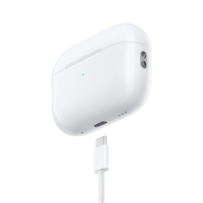AirPods-pro-2-case-charge-with-type-c-port